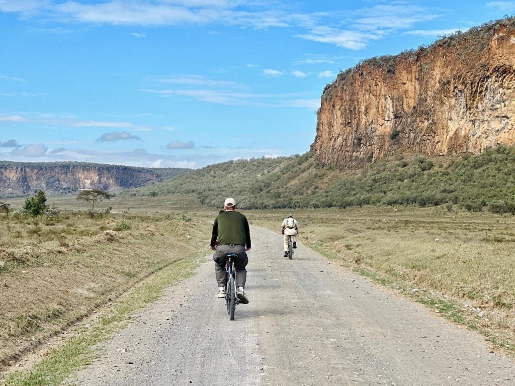 Rugged cliffs at Hell's Gate National Park